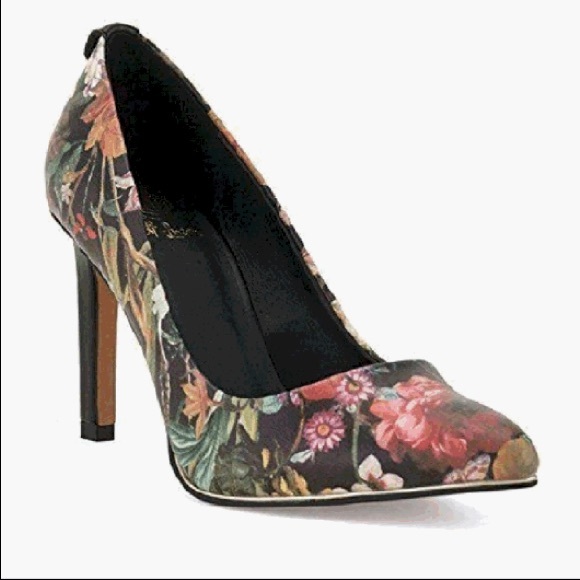 Elliot Lucca Catalina floral printed toe pump - Picture 1 of 8